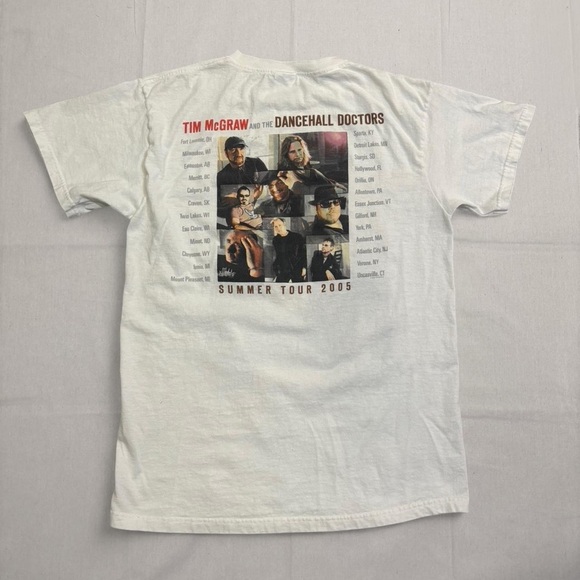 Vintage 2005 Tim McGraw concert tee - Picture 2 of 6